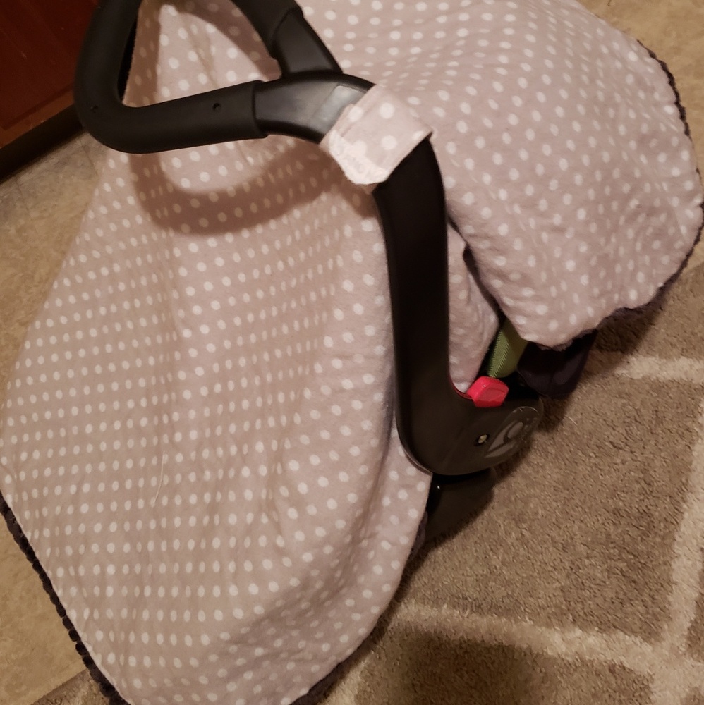 Custom made carseat canopy